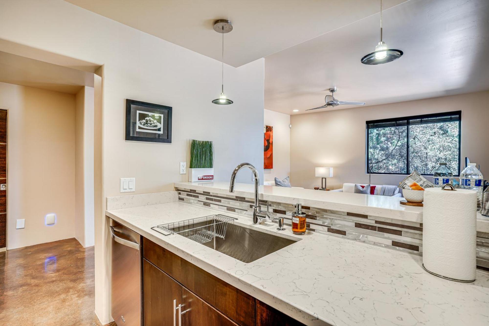 Apartmán Sedona Couples Retreat With Patio Walk To Trails! Exteriér fotografie