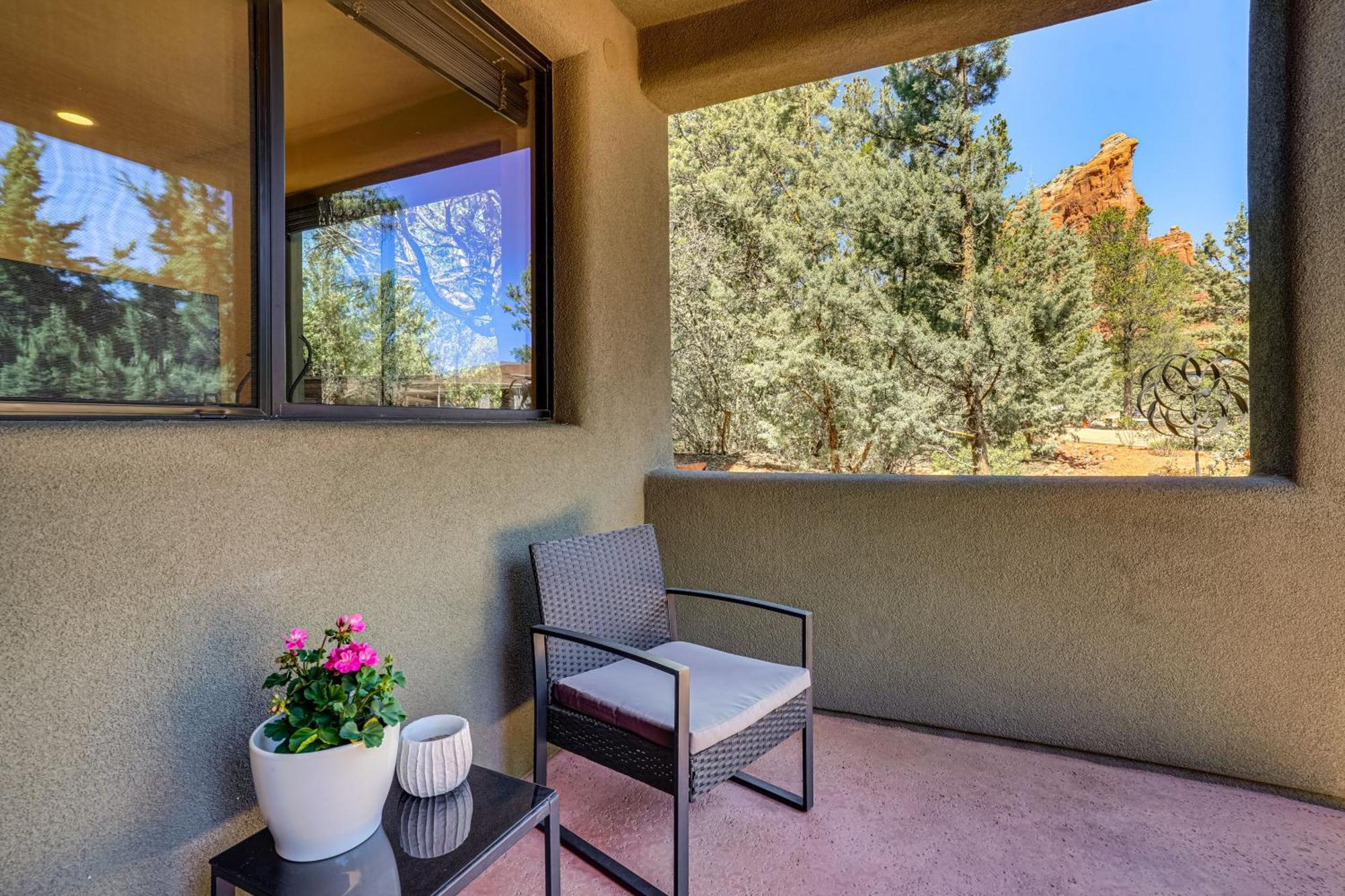 Apartmán Sedona Couples Retreat With Patio Walk To Trails! Exteriér fotografie