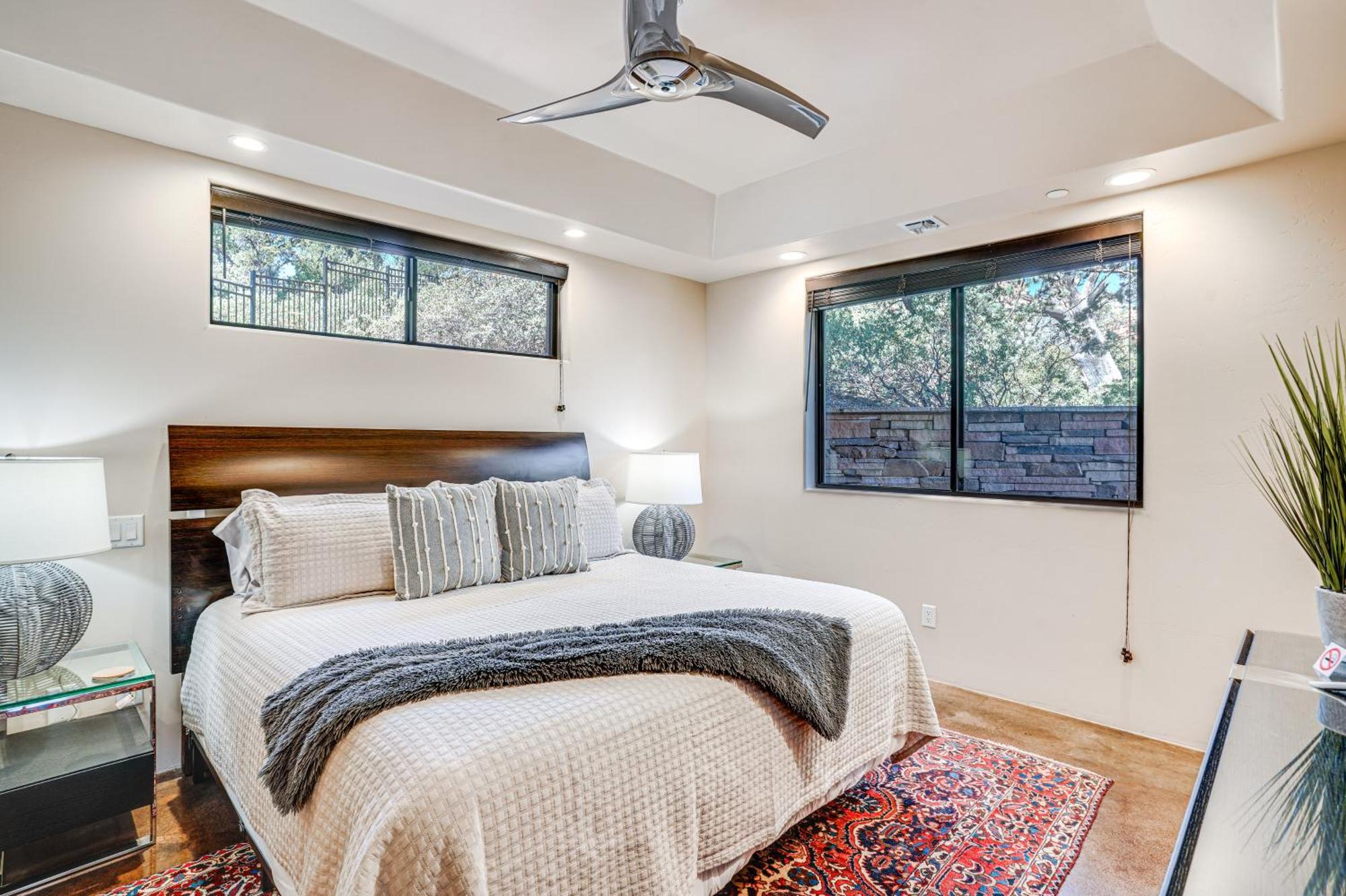 Apartmán Sedona Couples Retreat With Patio Walk To Trails! Exteriér fotografie